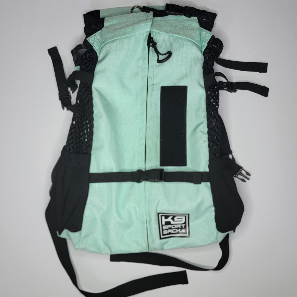 K9 Sport Sack Dog Carrier / Backpack Medium Mint Used
